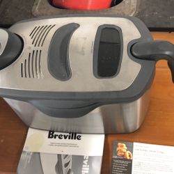 Breville Deep fryer almost brand new