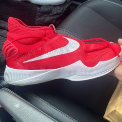 Nike Hyperrev Size 11