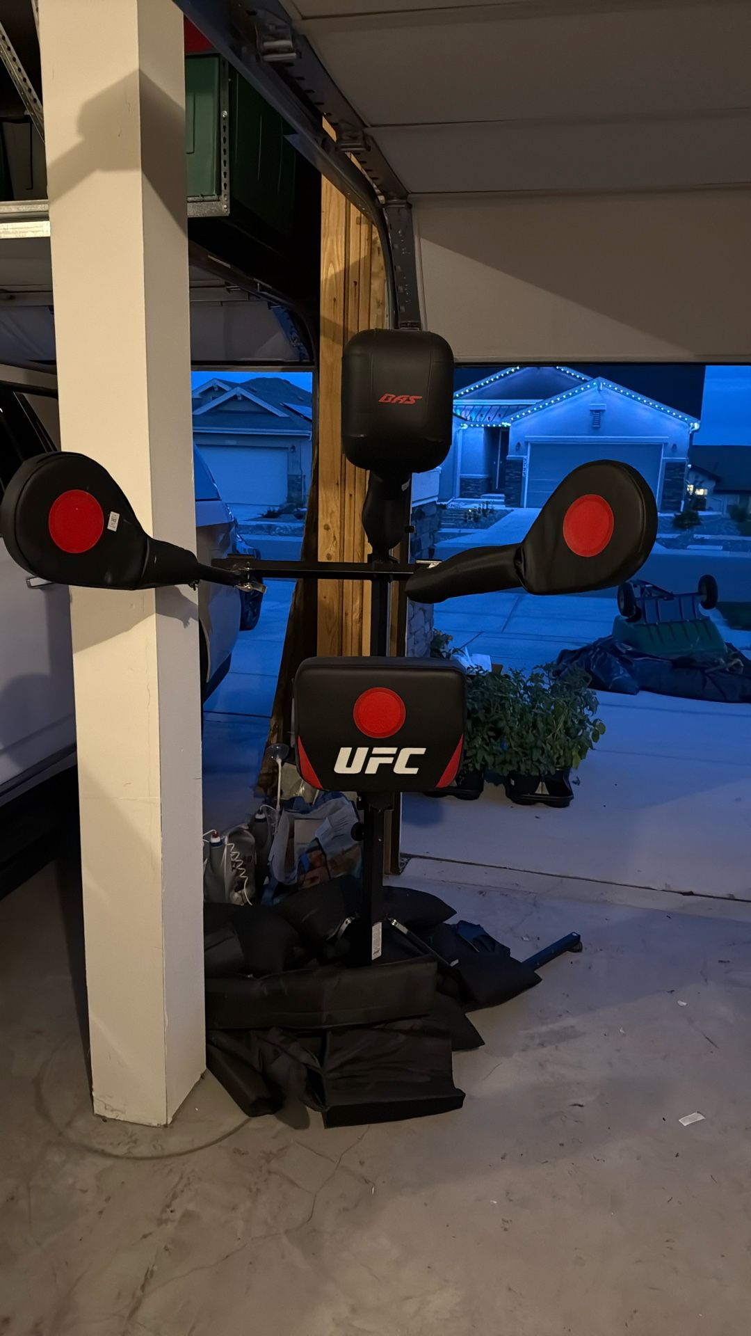 UFC Championship Sparring/BoxingPartner