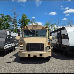 2006 Freightliner School Bus