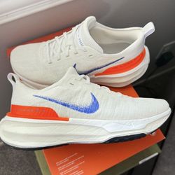Nike Men - Size 8 