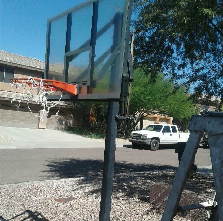 Used adjustable basketball hoop