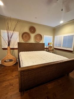 Wicker Rattan Bed Frame with Mattress