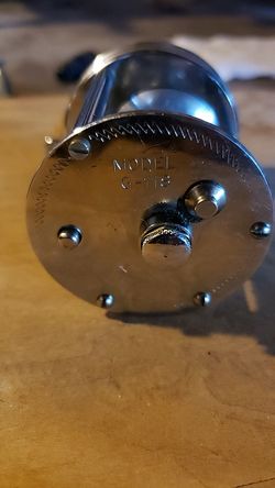 Vintage Fishing Reel
