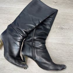 Jimmy Choo London black leather slouch boots in EU 39
