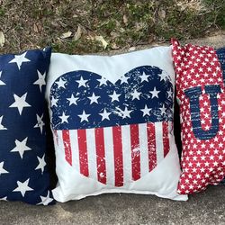 Outdoor Pillows 
