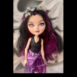 2012 Ever After High Dollar Raven Queen Mattel First Chapter - First Wave