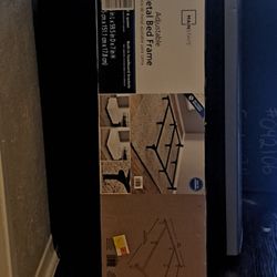 Bedframe Metal, Adjustable 
