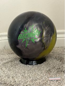 Storm-Electrify 14lb Bowling Ball