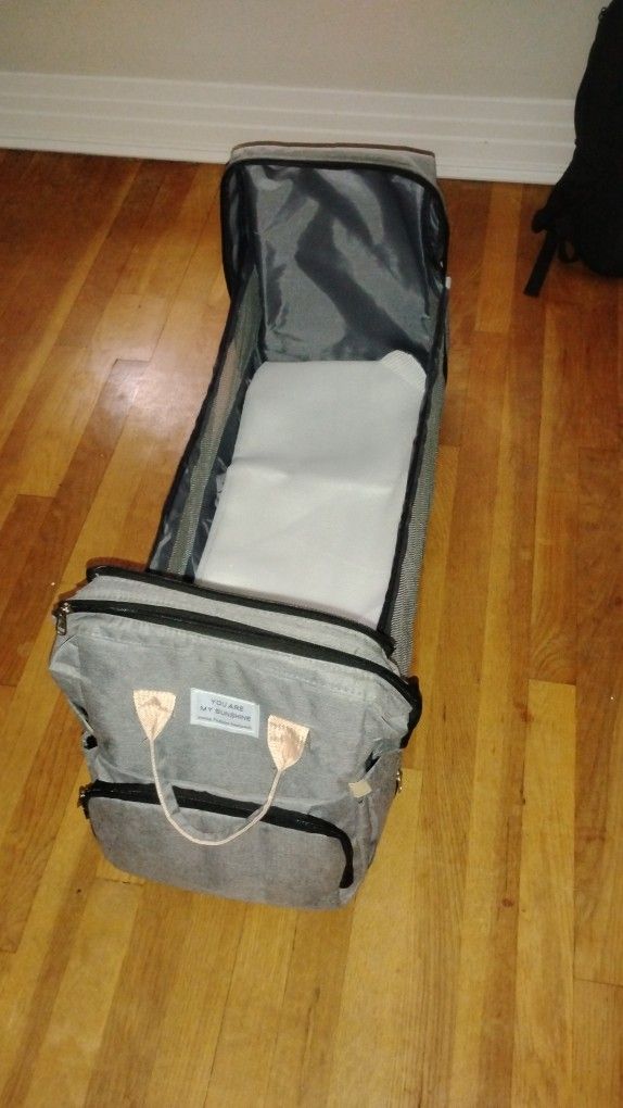 2 In 1 Diaper Bag Bassinet Changing Station