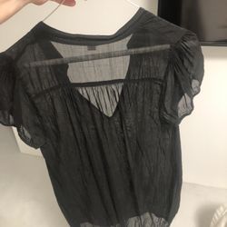 Super Cute Sheer Top Size M