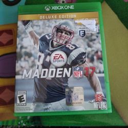 Xbox One Madden 17 Deluxe Edition 