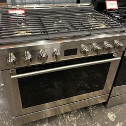 Electrolux 36in Gas Stove 6 Burners In Stainless Steel