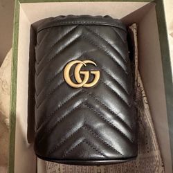 Gucci Marmont bucket bag 