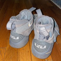 Nike size 10 