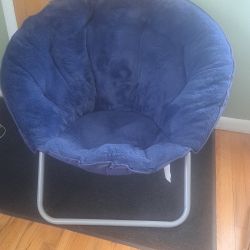 Soft Faux-Fur Padded Moon Round Saucer Chair 