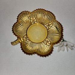 Amber Nut/candy Dish