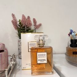 Coco Mademoiselle Chanel Perfume 