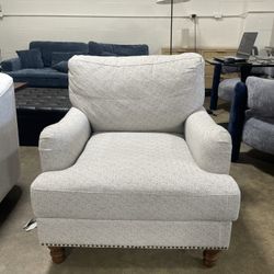 Oversized Single Sofa