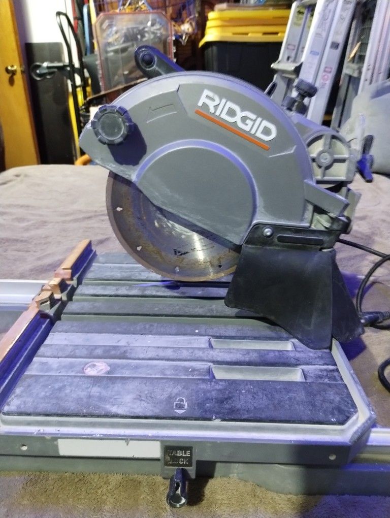 Rigid R4041CN "8 Inch Wet Tile Saw for Sale in Seattle, WA OfferUp