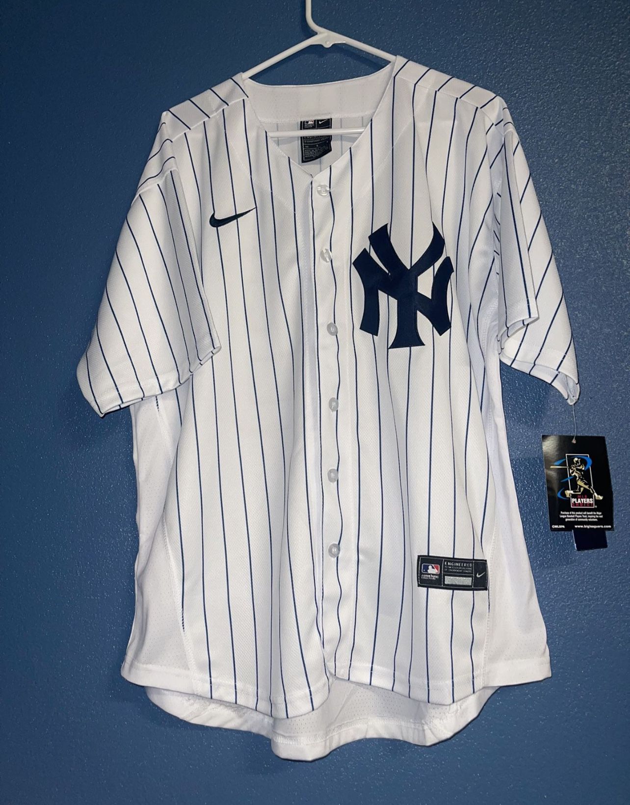 Yankees Aaron Judge jersey white Pinstripes Adult for Sale in Los