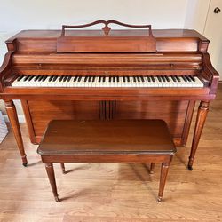 Wurlitzer Mahogany Piano