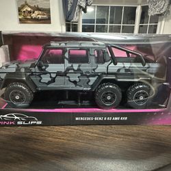 Jada 1 /24 Mercedes Benz 6 X 6