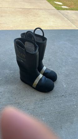 Fire Boots