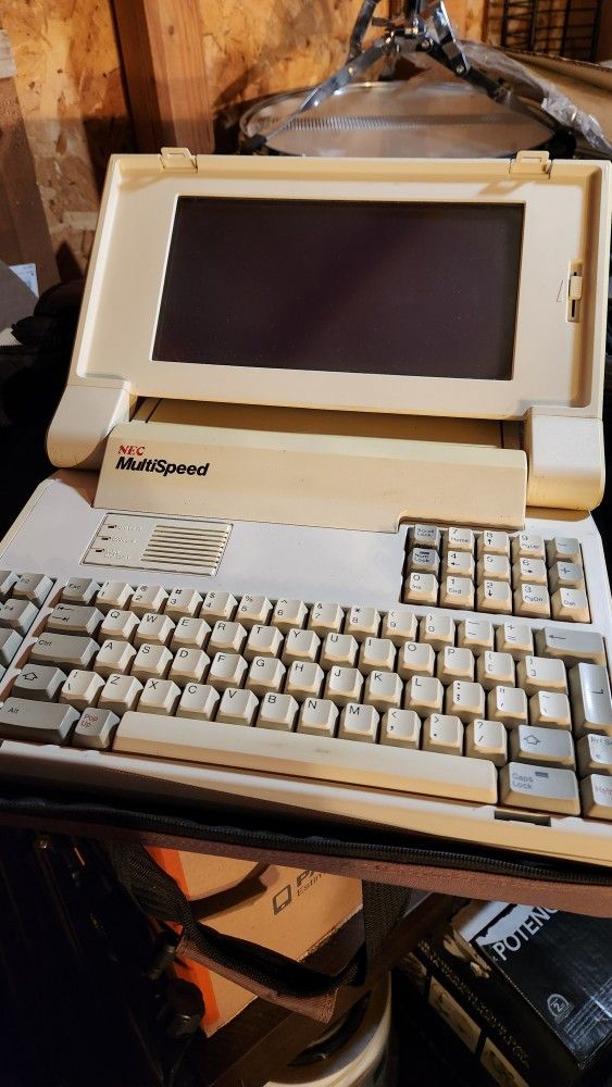 NEC MultiSpeed Vintage Laptop 1988 Works