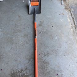 Brand New Black Decker Fiberglass Long Handle Square Point Head Shovel