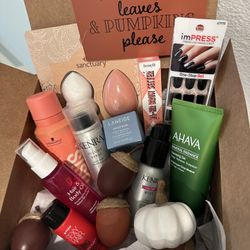 Fall Beauty Gift Box / Skin Care, Hair Products, Nails And More 