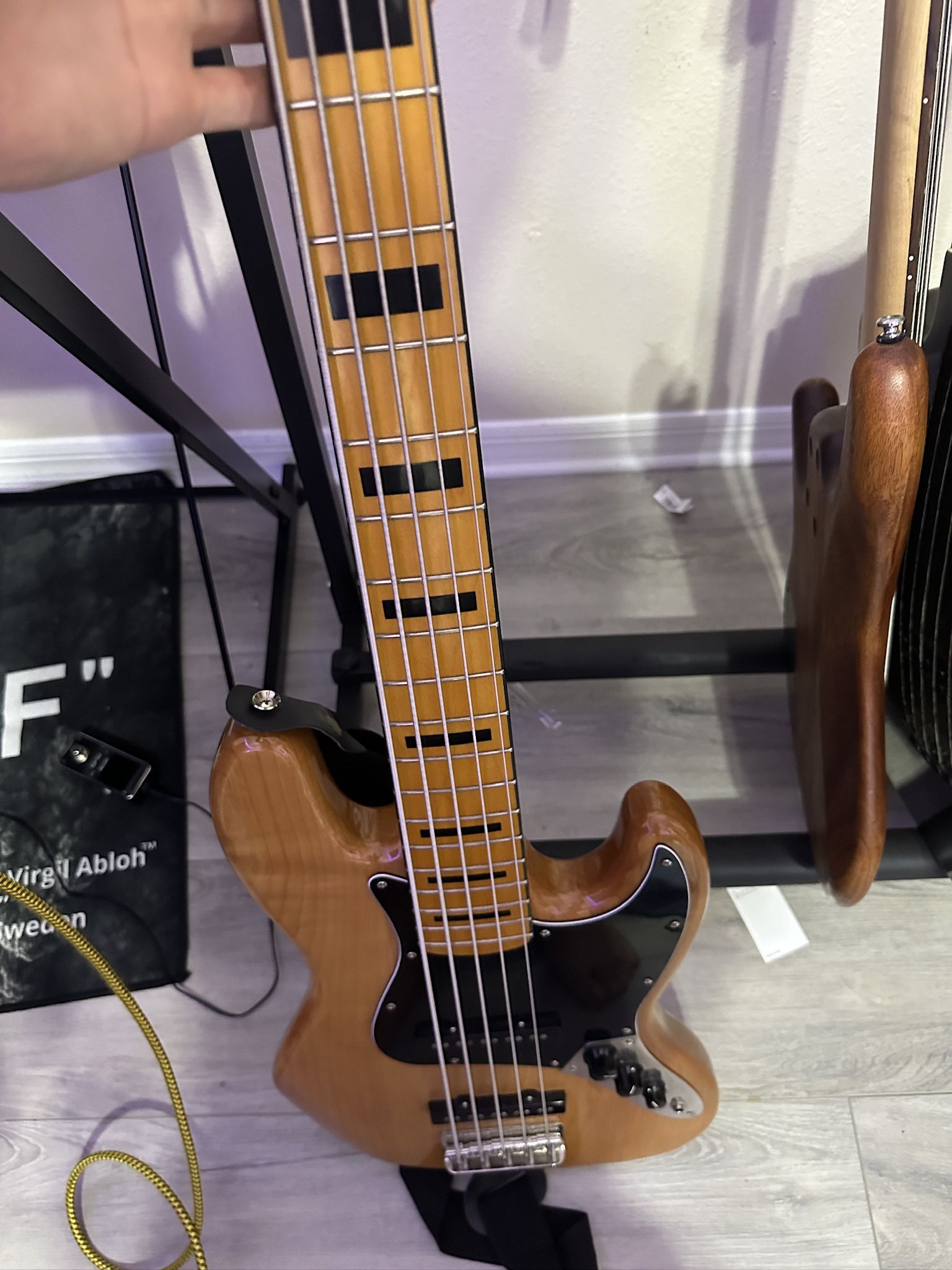 5 String Squier Jazz Bass