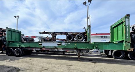 40FT FLAT RACKS CONTAINER
HEAVY-DUTY STEEL STRUCTURE 
FOLDABLE END WALLS 
