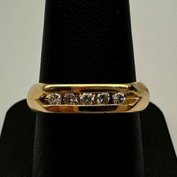 Jewelry 14k solid yellow gold diamond 0.25 CTW ring size 9