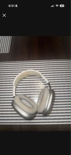 Apple Ear Phones