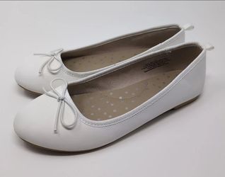 Girls' Diana Slip-On Ballet Flats White Shoes - Cat & Jack - SIZE 3 white
