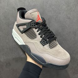 Air Jordan 4 Retro Taupe Haze