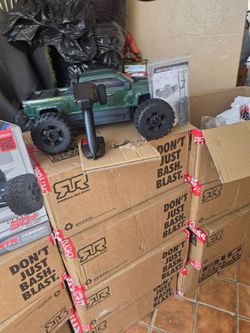 Rc car losi traxxas arma crewler
