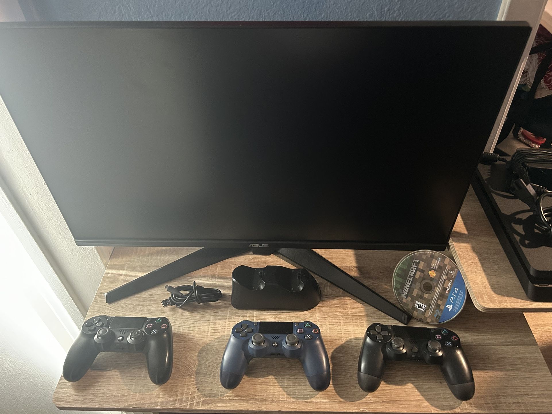 PS4 With Asus Monitor