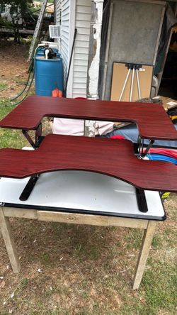 Standing desk