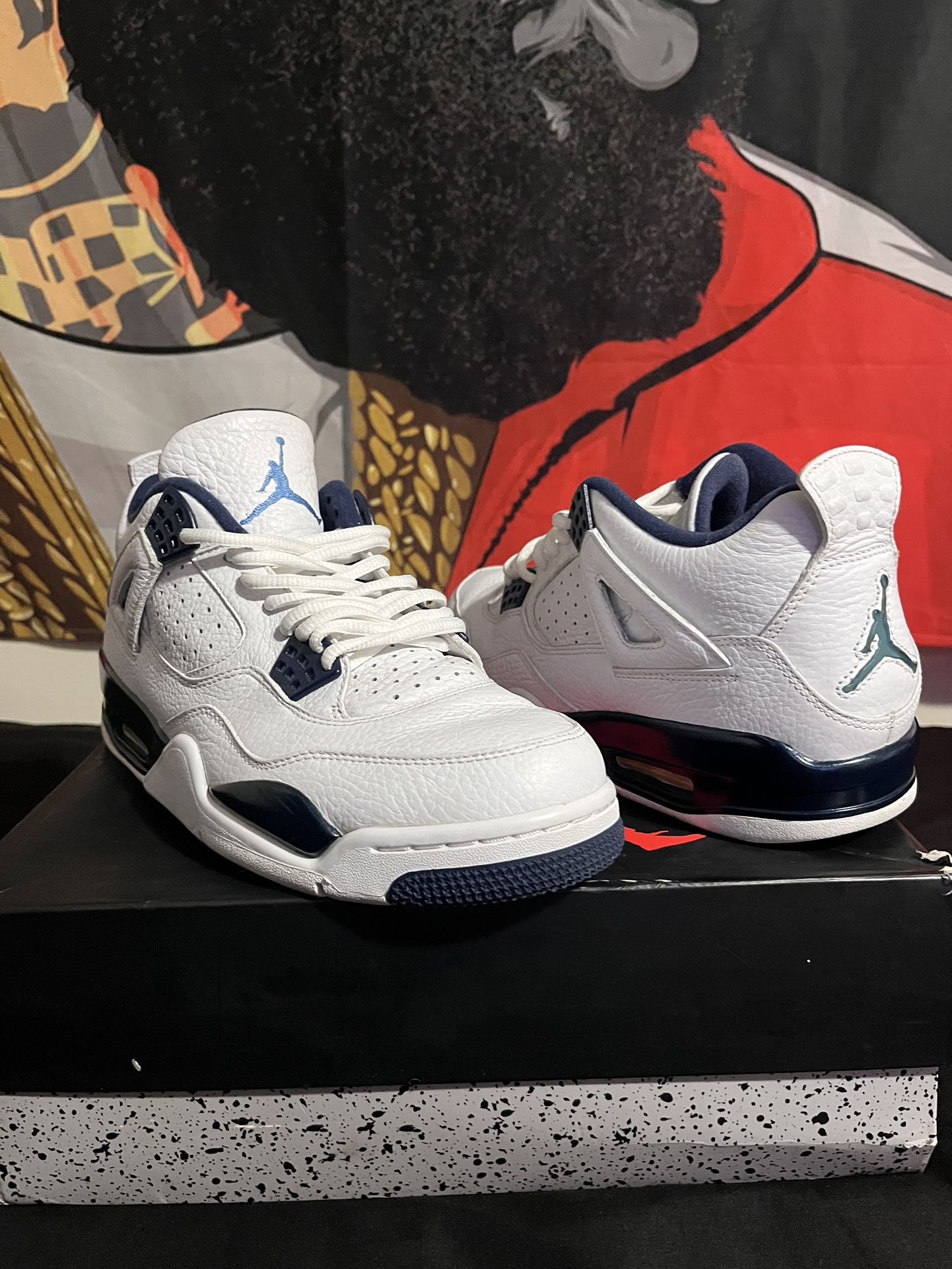 Jordan 4 (Columbia)