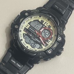 🔲. ARMITRON DIGITAL WATCH