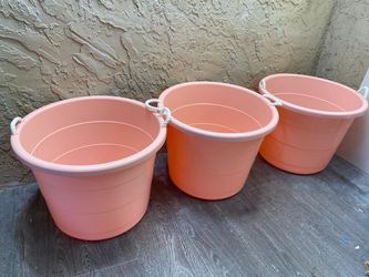 3 Huge Pink Plastic Tubs with Rope Handles - $10 EACH - See My Other Items 😀