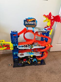 Hot Wheels Ultimate Garage Playset