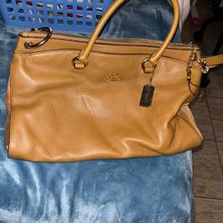 Medium Coach Tote Bag