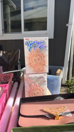 Garage Sale 8/29-8/30