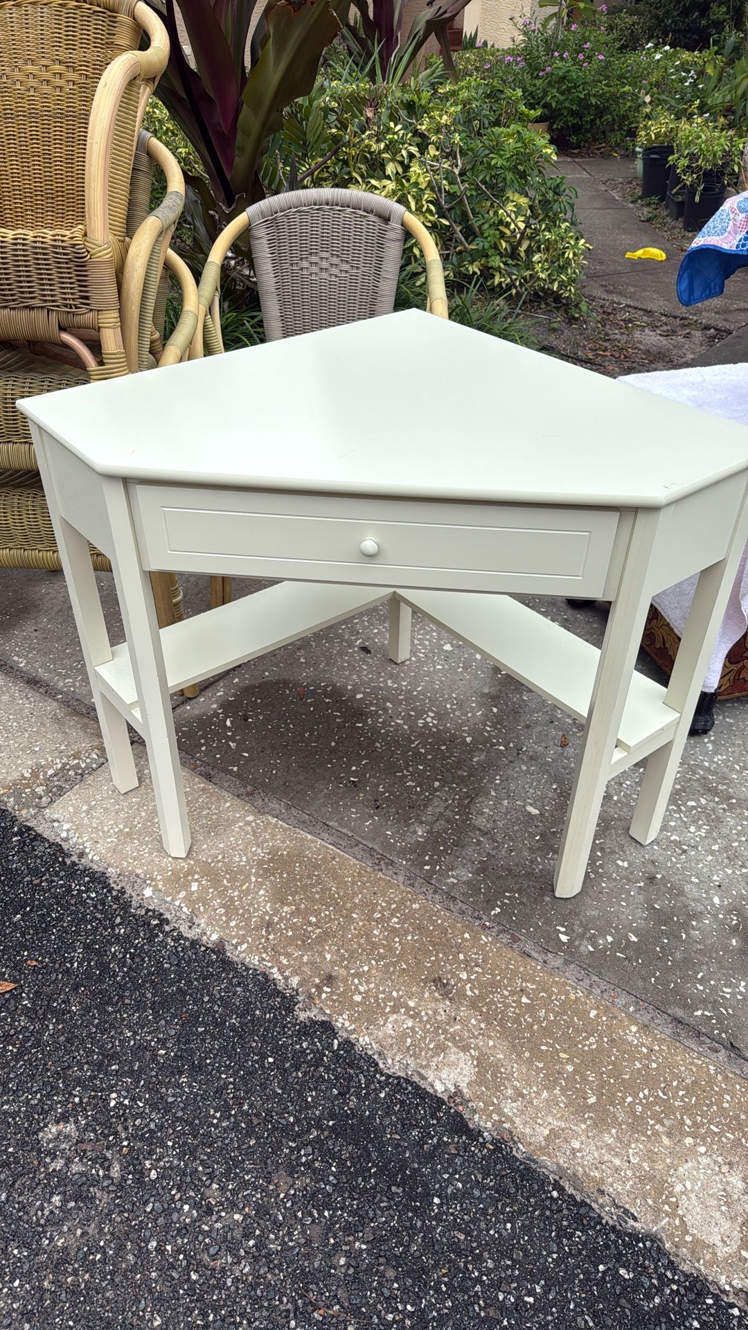 White Corner Table