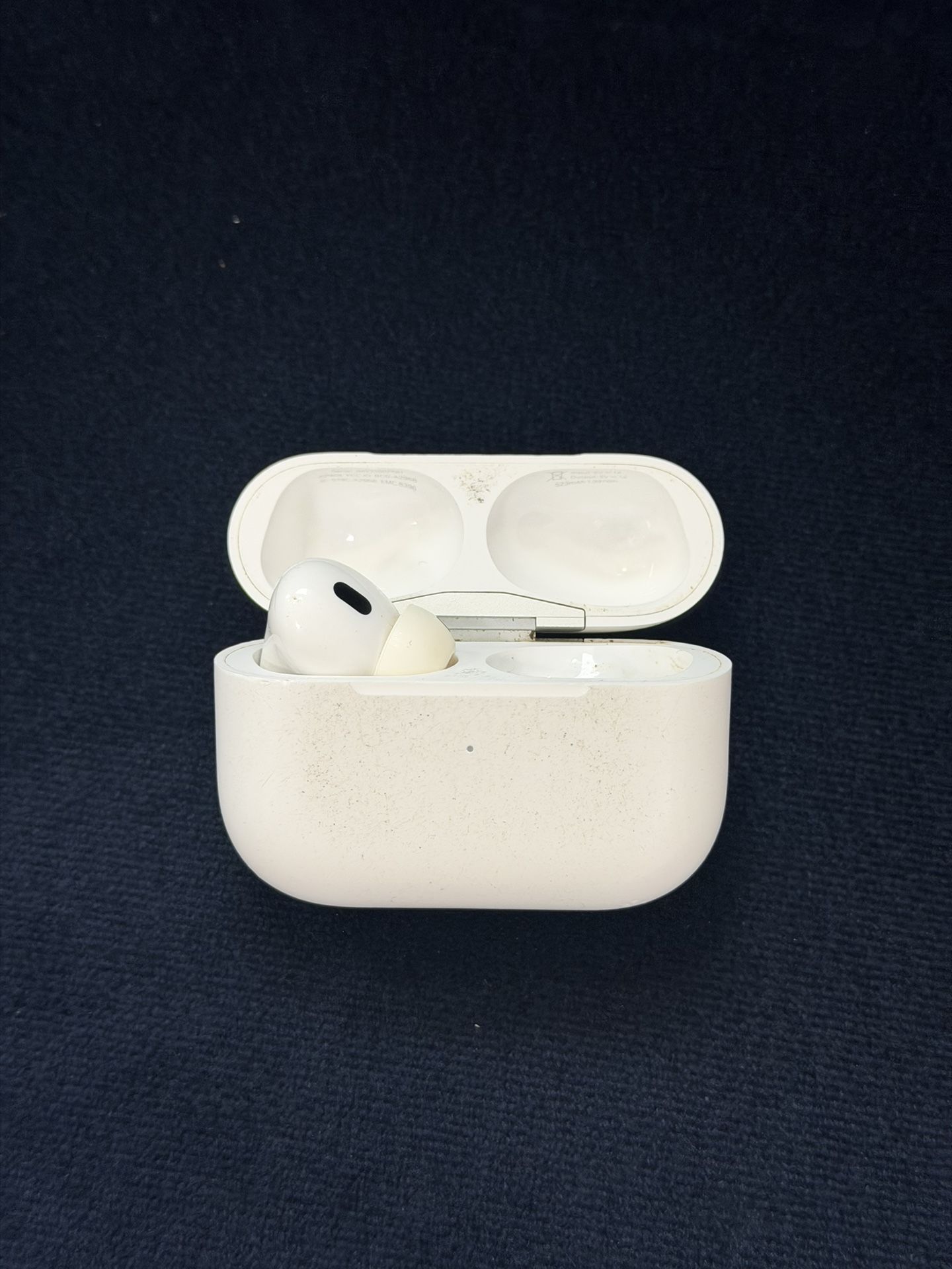 AirPods Pro 2 USB C Left Bud