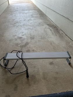 Chihiros 28.9W RGB LED Aquarium Light – 60cm – Bluetooth App Control