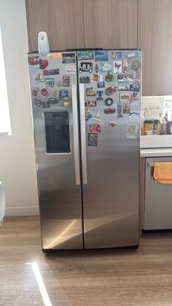 Stainless Steel Side-by-Side Refrigerator with Ice Dispenser